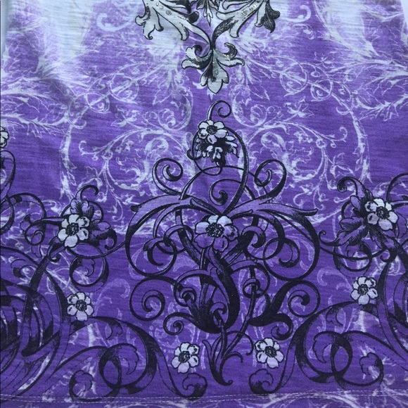 💥BNWT! SUGAR TART White Embellished Top Stretchy. - Picture 3 of 8